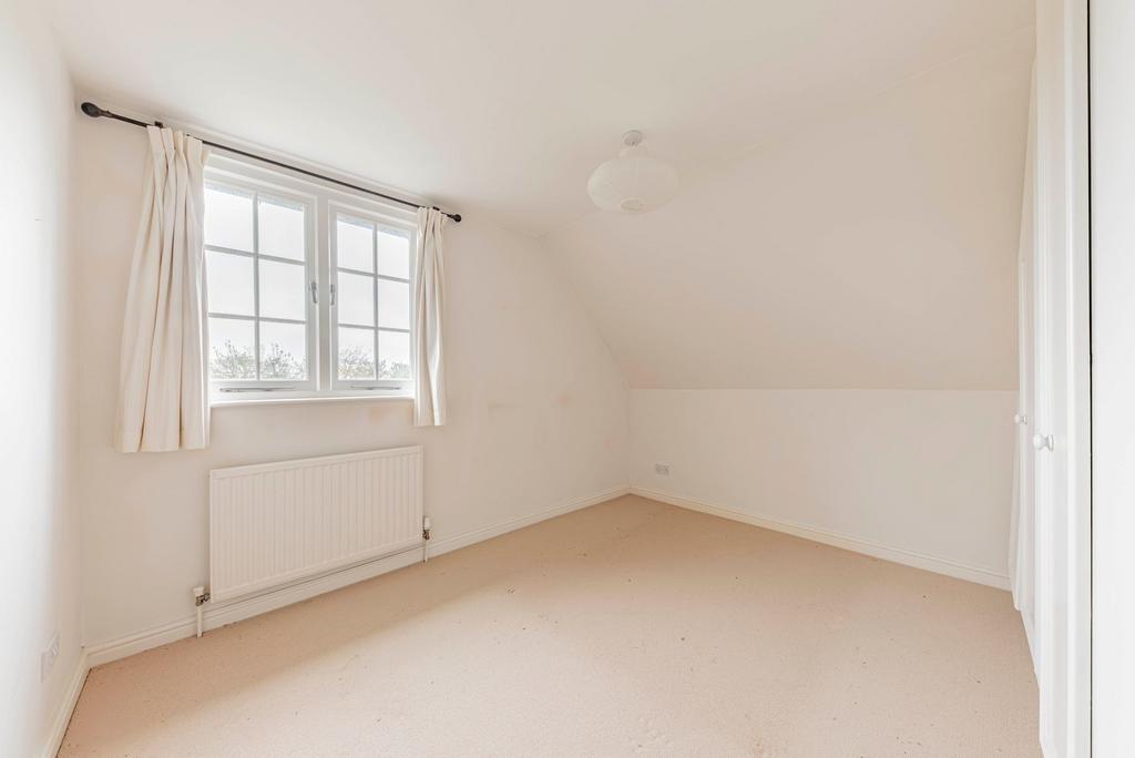 Bedroom Two (2)