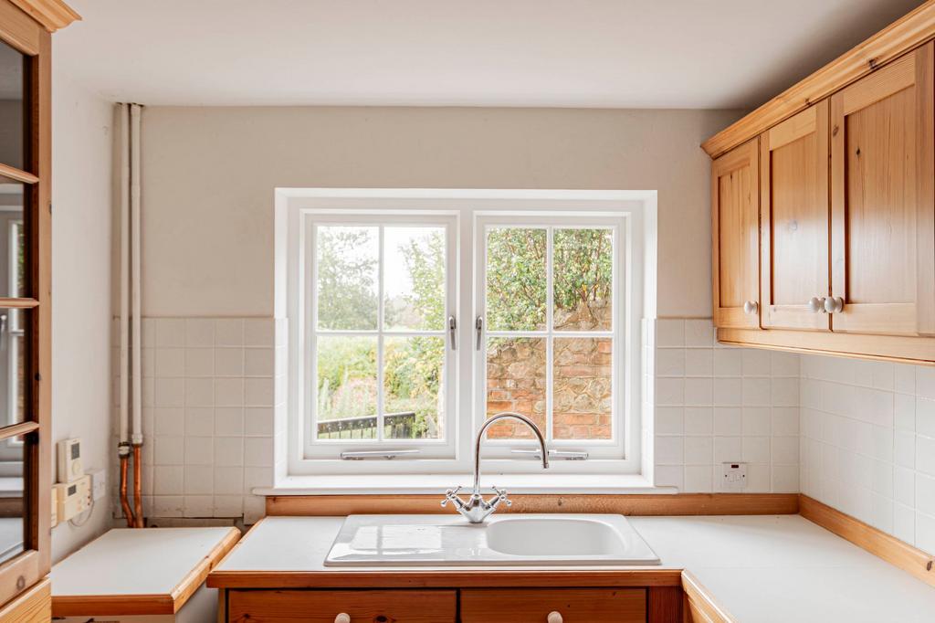Kitchen (2)