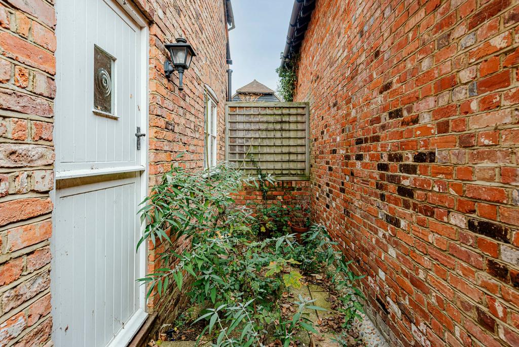 Courtyard (1)