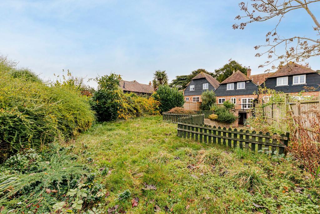 Rear Garden (1)