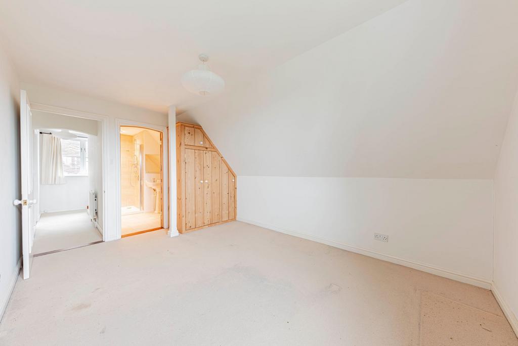 Bedroom One (2)