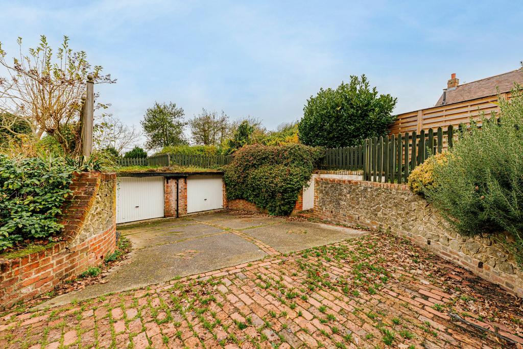 Garage (1)