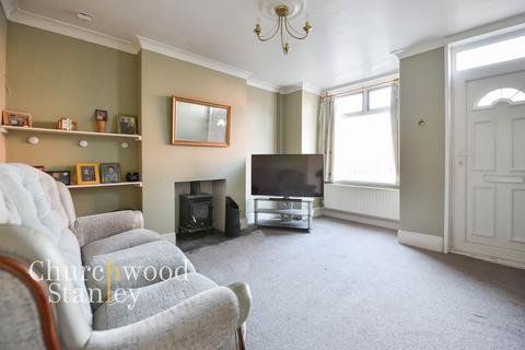 3 bedroom end of terrace house for sale, Campion Road, Colchester, CO2