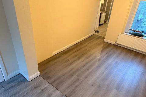 undefined, Middleton Street, Neath SA11