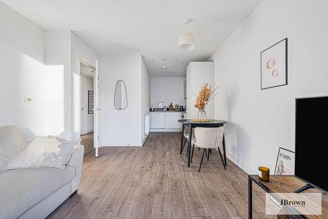 1 bedroom apartment for sale, Willowbrook House, Coster Avenue, London, Greater London, N4