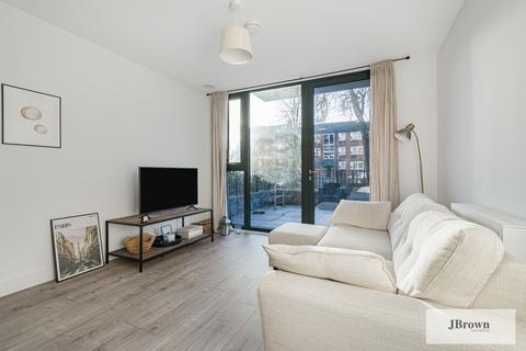 1 bedroom apartment for sale, Willowbrook House, Coster Avenue, London, Greater London, N4
