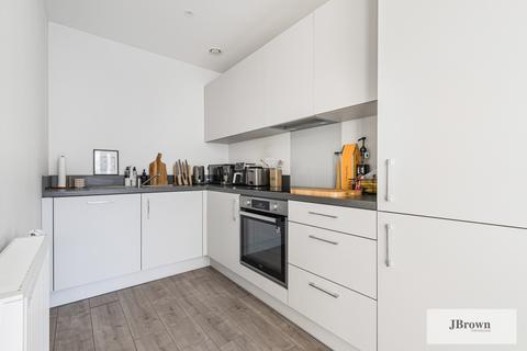 1 bedroom apartment for sale, Willowbrook House, Coster Avenue, London, Greater London, N4