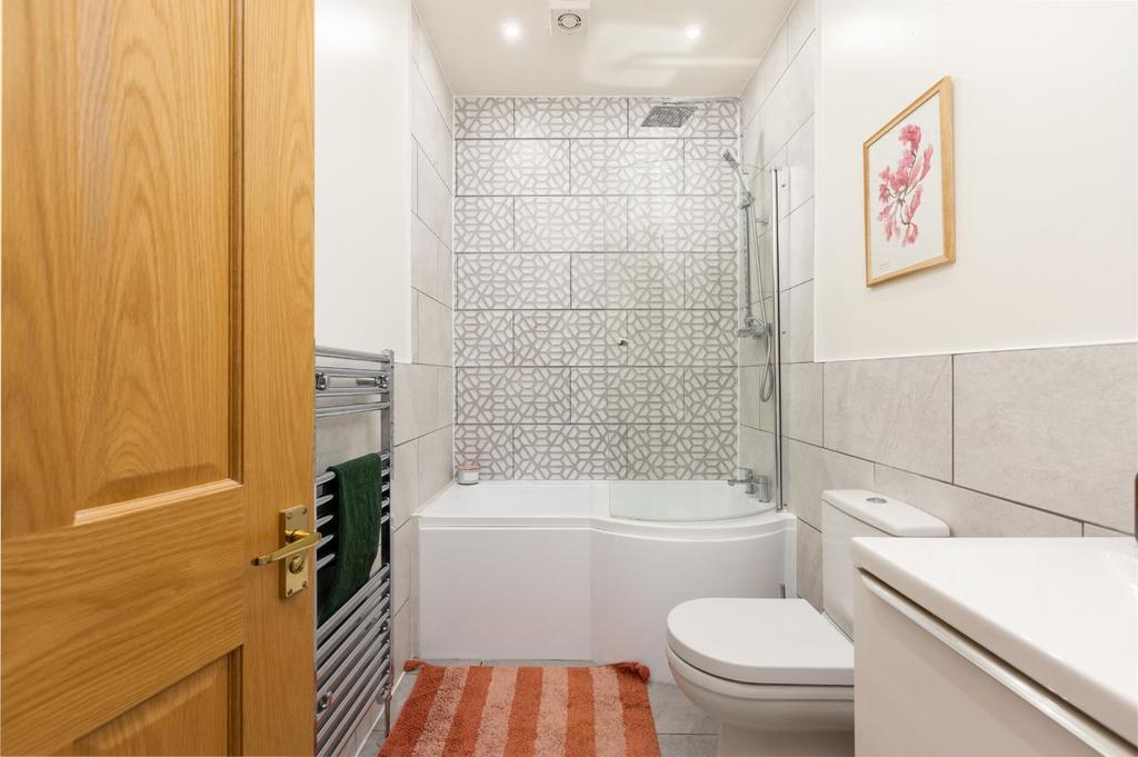 33 Repton Road, BS4-9.jpg
