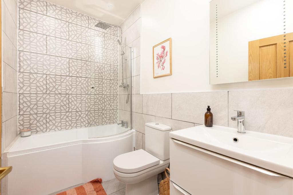 33 Repton Road, BS4-10.jpg