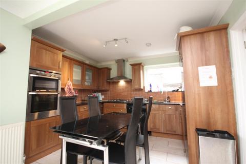 undefined, Aldershot Road, Guildford