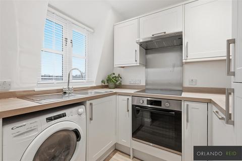 1 bedroom apartment to rent, Cadmus Close, Clapham