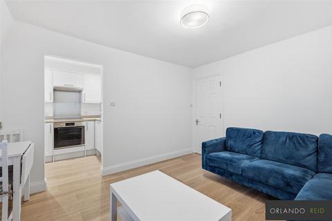 1 bedroom apartment to rent, Cadmus Close, Clapham