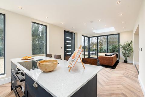 5 bedroom detached house for sale, Hangman Stone Lane, Doncaster, DN5
