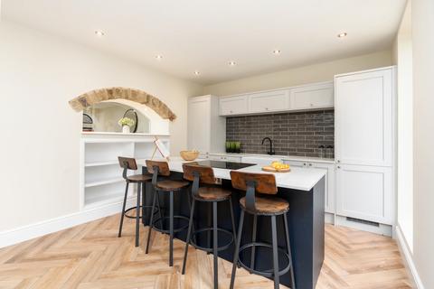 5 bedroom detached house for sale, Hangman Stone Lane, Doncaster, DN5