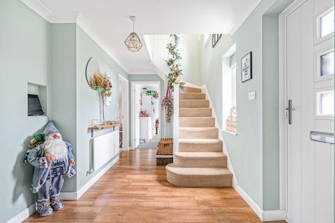 4 bedroom detached house for sale, Saxon Road, Crawley RH10