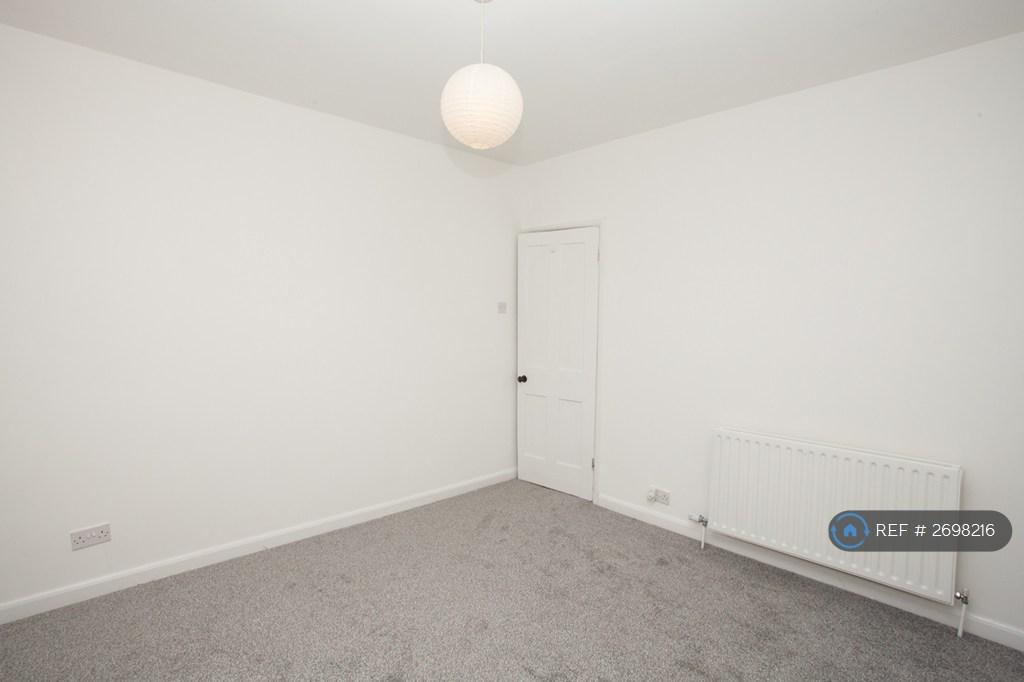 Bedroom2