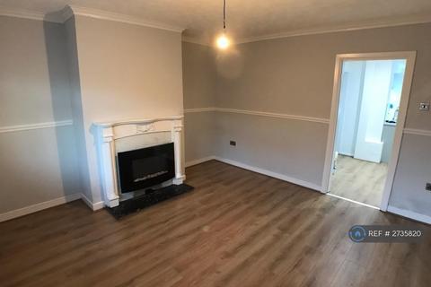 3 bedroom semi-detached house to rent, Sycamore Drive, Chester, CH4