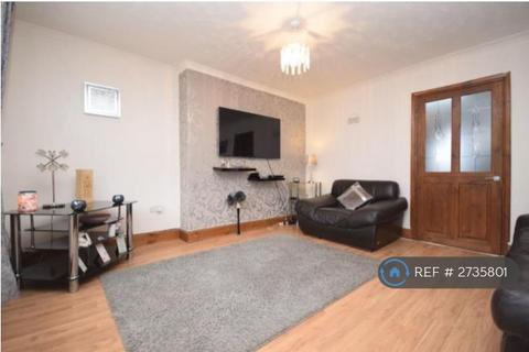 2 bedroom terraced house to rent, Crossgates Avenue, Cleland, Motherwell, ML1