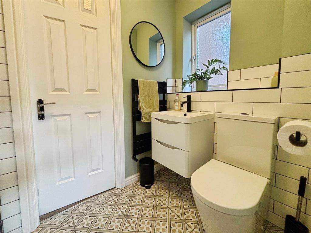 Jack &amp; Jill En-Suite