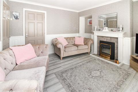 undefined, Thackeray Road, Bradford BD10