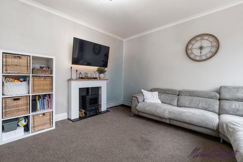 3 bedroom semi-detached house for sale, Beech Road, Bradford BD6