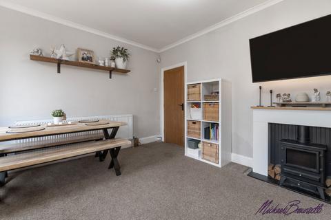 3 bedroom semi-detached house for sale, Beech Road, Bradford BD6