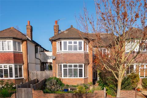 2 bedroom apartment for sale, Craneford Way, Twickenham