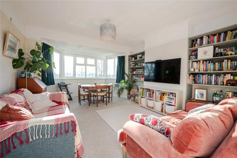 2 bedroom apartment for sale, Craneford Way, Twickenham