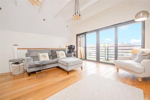 2 bedroom apartment for sale, Third Cross Road, Twickenham