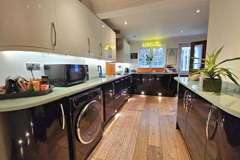 undefined, Stocken Close, Hucclecote, Gloucester