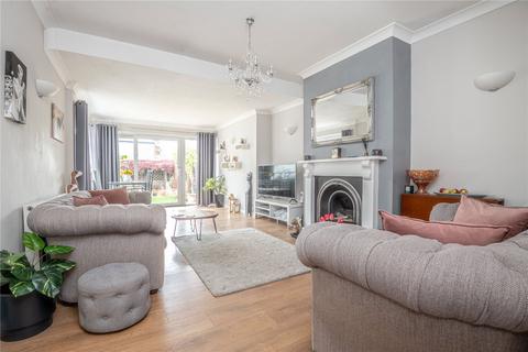 3 bedroom bungalow for sale, Villiers Avenue