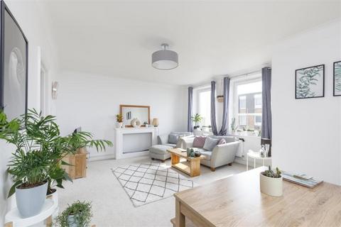 2 bedroom apartment for sale, Warnham Court, Hove BN3