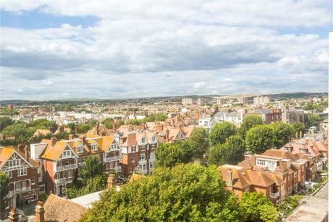 2 bedroom apartment for sale, Warnham Court, Hove BN3