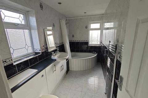 3 bedroom detached house for sale, Beach Approach, Sheerness ME12