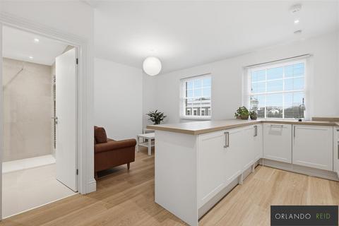 1 bedroom apartment to rent, Cadmus Close, London