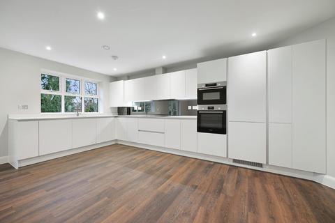 undefined, Meadow Court, Iver