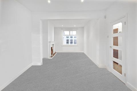3 bedroom terraced house for sale, Oliver Road, London E17