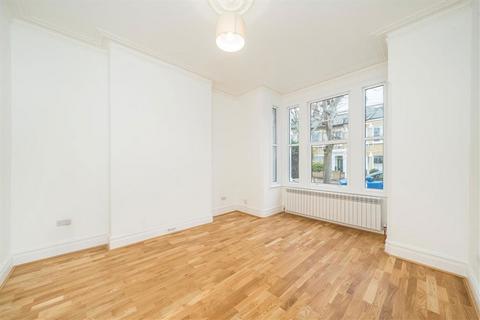 4 bedroom terraced house for sale, Crescent Lane, London SW4