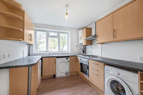 2 bedroom flat for sale, Rathmell Drive, London SW4