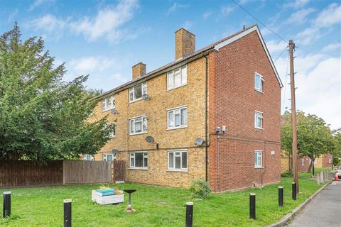 Rathmell Drive, London SW4