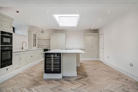 4 bedroom detached house for sale, Hayesden Lane, Tonbridge TN11