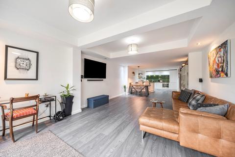 1 bedroom apartment for sale, Hermit Road, London, E16