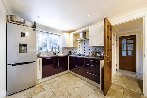 undefined, Sword Gardens, Rushey Platt, Swindon, Wiltshire, SN5