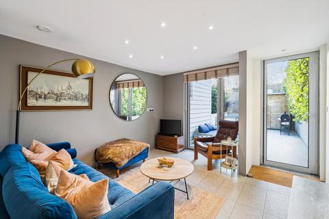 2 bedroom end of terrace house for sale, Lyham Road, London, SW2