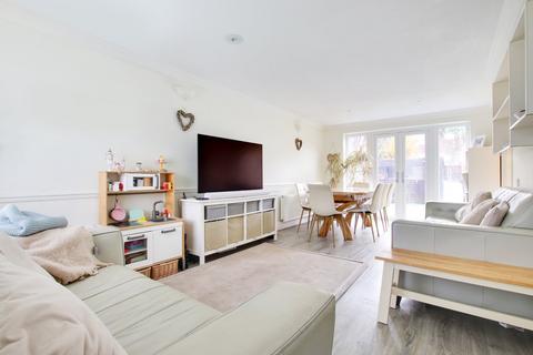 undefined, Pamplyn Close, Lymington, SO41