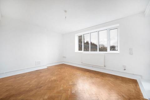 3 bedroom flat for sale, Stoke Newington Church Street, London N16