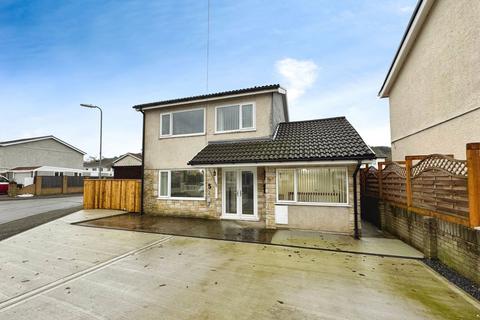 4 bedroom detached house for sale, Alderwood Close, Neath SA10