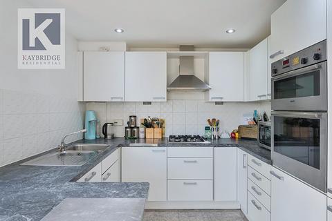 2 bedroom apartment for sale, Revere Way, Boleyn Court Revere Way, KT19