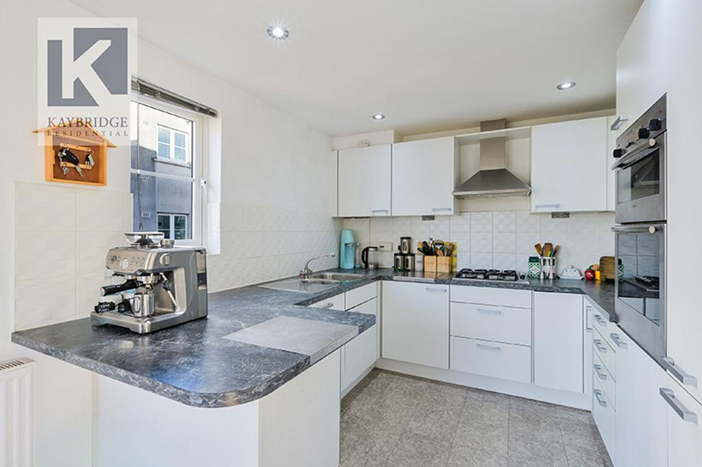Boleyn Court Revere Way, Epsom - KT19 9 RJ
