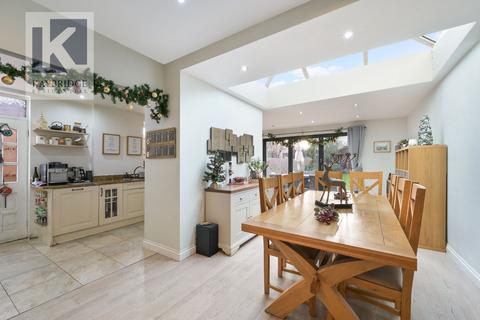 5 bedroom semi-detached house for sale, Stoneleigh Park Road, Epsom, KT19